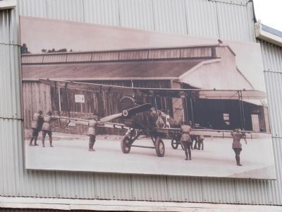 Crissy Field Building image. Click for full size.