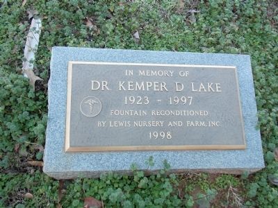 Dr. Kemper D. Lake fountain image. Click for full size.