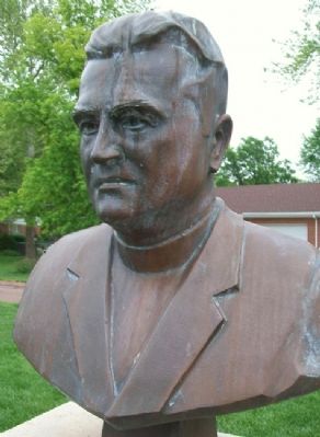 Col., The Rev'd R.L. Clem Bust image. Click for full size.