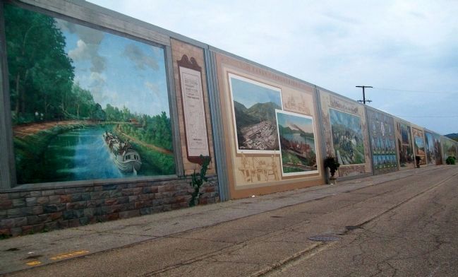 View of Portion of Portsmouth, Ohio's Impressive Floodwall Murals image. Click for full size.