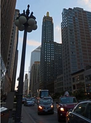 Carbide and Carbon Building image. Click for full size.