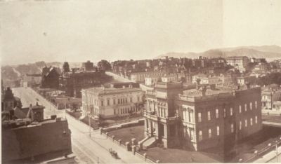 The Flood, Huntington, and Crocker Mansions on Nob Hill (1902) image. Click for full size.