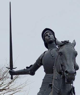 Jeanne d'Arc with Sword. Click for full size. Jeanne d'Arc with Sword image. Click for full size.
