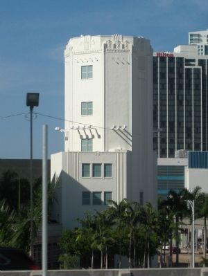 The Art Deco Tower, a.k.a. Sears Tower image. Click for full size.