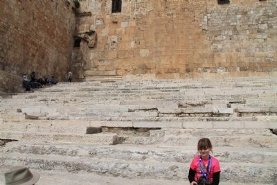 Double Gate Monumental Stairs image. Click for full size.