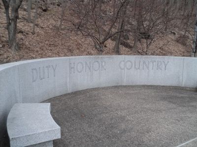 USMA Class of 1952 Memorial image. Click for full size.