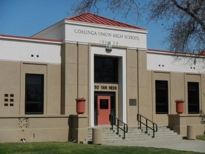 Coalinga Union High School today image. Click for full size.
