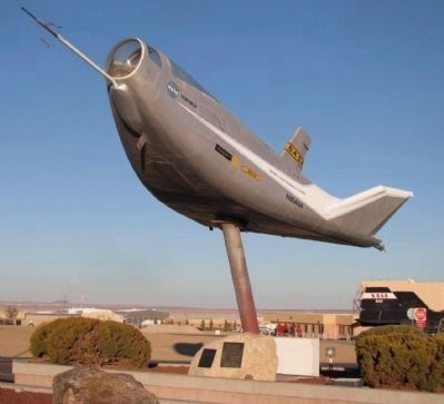 HL-10 and Marker. Click for full size. HL-10 and Marker image. Click for full size.