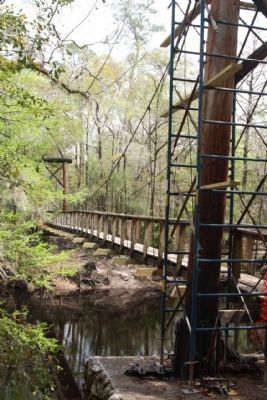 Town of Leno suspension bridge image. Click for full size.