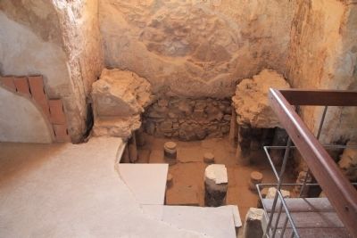 Bathing in Roman Style image. Click for full size.