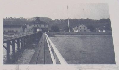 Photo Displayed on the Marker. Click for full size. Photo Displayed on the Marker image. Click for full size.