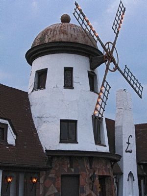 The Old Windmill Pub. Click for full size. The Old Windmill Pub image. Click for full size.
