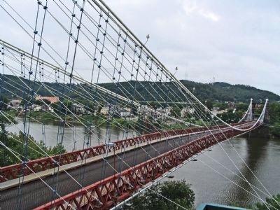 Wheeling Suspension Bridge image. Click for full size.