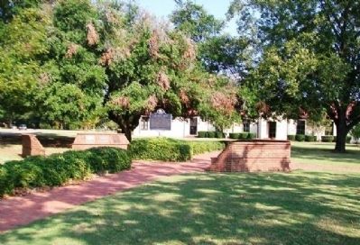 Maxwell Park and Historical Markers. Click for full size. Maxwell Park and Historical Markers image. Click for full size.
