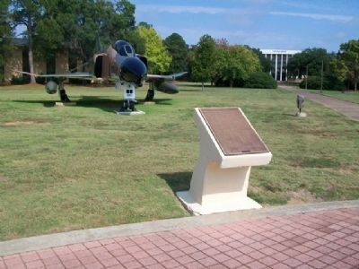 McDonnell Douglas F-4D "Phantom II" and Marker. Click for full size. McDonnell Douglas F-4D "Phantom II" and Marker image. Click for full size.