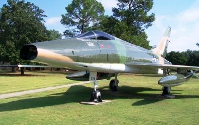 North American F-100D "Super Sabre". Click for full size. North American F-100D "Super Sabre" image. Click for full size.