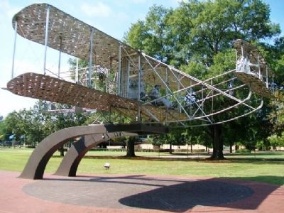 Monument to Powered Flight image. Click for full size.