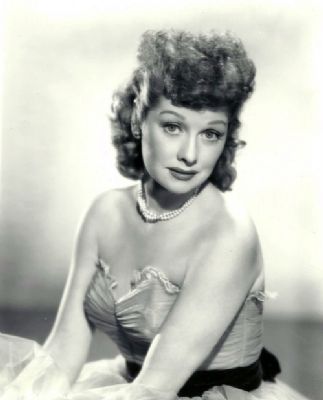 Publicity photo of Lucille Ball for Lux Radio Theatre image. Click for full size.