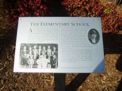 The Elementary School Marker image. Click for full size.
