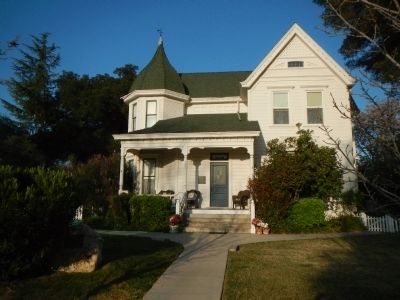 Brewster – Dutra House Marker image. Click for full size.
