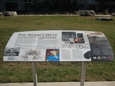 The Miami Circle Marker image. Click for full size.
