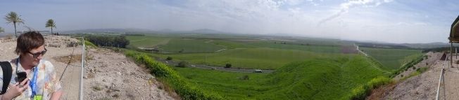 Tel Megiddo National Park image. Click for full size.