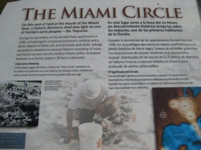 The Miami Circle Marker image. Click for full size.