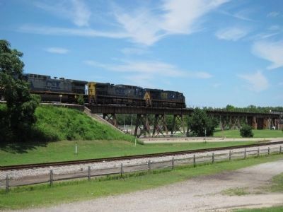 Railroad Viaduct. Click for full size. Railroad Viaduct image. Click for full size.