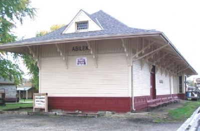 Rock Island Depot image. Click for full size.