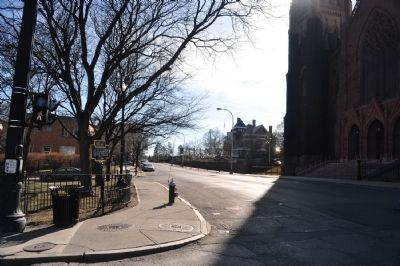 Bleecker Park Marker as seen facing west on Eagle image. Click for full size.