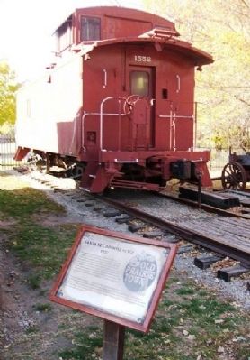 Santa Fe Caboose #1552 and Marker image. Click for full size.