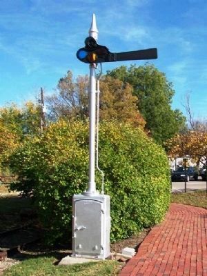 ATSF Style 'S' Signal & Dedication Marker. Click for full size. ATSF Style 'S' Signal & Dedication Marker image. Click for full size.