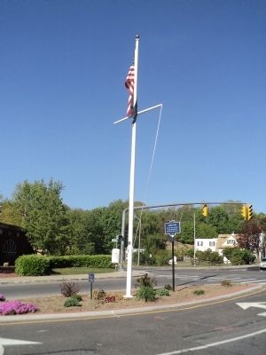 Marker in Glen Cove. Click for full size. Marker in Glen Cove image. Click for full size.