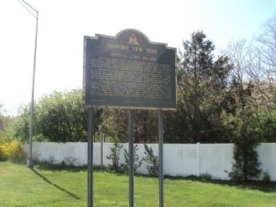 Central Long Island Marker image. Click for full size.