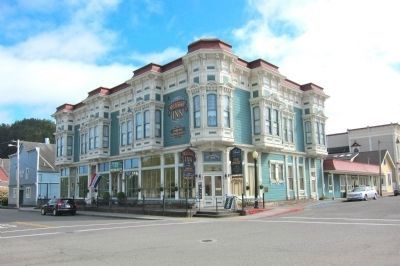 The Victorian Inn/Russ Building, Built 1891 (400 Ocean Avenue) image. Click for full size.