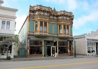 The Gazebo, Built 1898 (475 Main Street) image. Click for full size.
