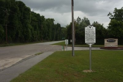 Marker seen looking north on Hoover Street North (US 601) image. Click for full size.