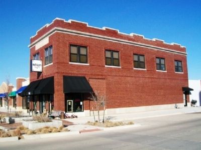 S. D. Robinett Building and Marker. Click for full size. S. D. Robinett Building and Marker image. Click for full size.