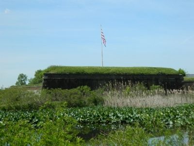 Fort Mifflin & Moat image. Click for full size.