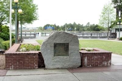 Francis Marion Marker, at the small Memorial Park on Front Street image. Click for full size.