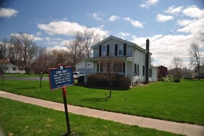 Lewis Swift House and Marker image. Click for full size.