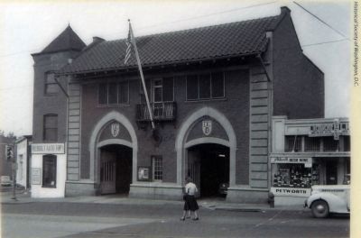 Engine Company 24. Click for full size. Engine Company 24 image. Click for full size.