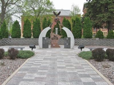 Brown County Veterans Memorial image. Click for full size.