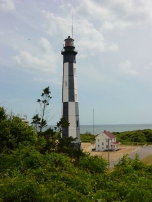 New Cape Henry Lighthouse image. Click for full size.