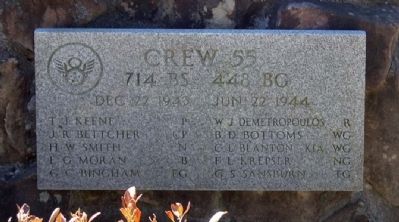 448th Bomb Group 714 BS image. Click for full size.