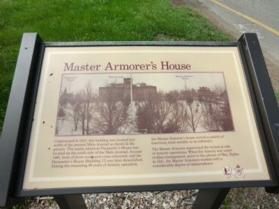 Master Armorer's House Marker image. Click for full size.