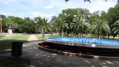 Ludwig Mahncke Marker in park with fountain and bust of Mahncke. Click for full size. Ludwig Mahncke Marker in park with fountain and bust of Mahncke image. Click for full size.