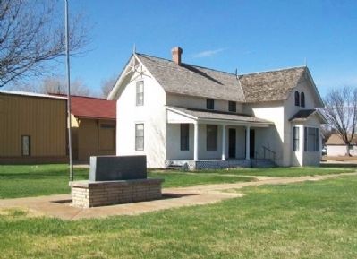 Site of O'Loughlin's Trading Post Marker. Click for full size. Site of O'Loughlin's Trading Post Marker image. Click for full size.