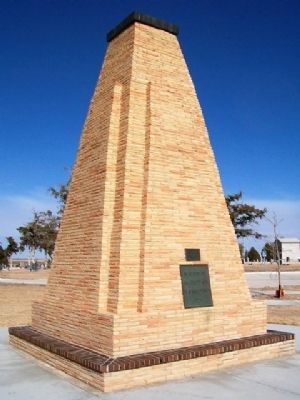 Veterans Memorial image. Click for full size.