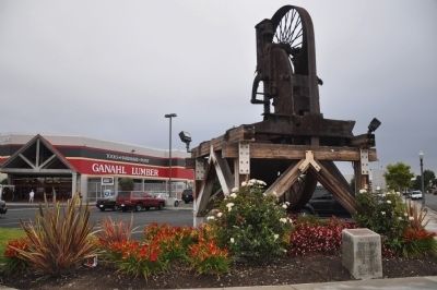 This Big Saw image. Click for full size.